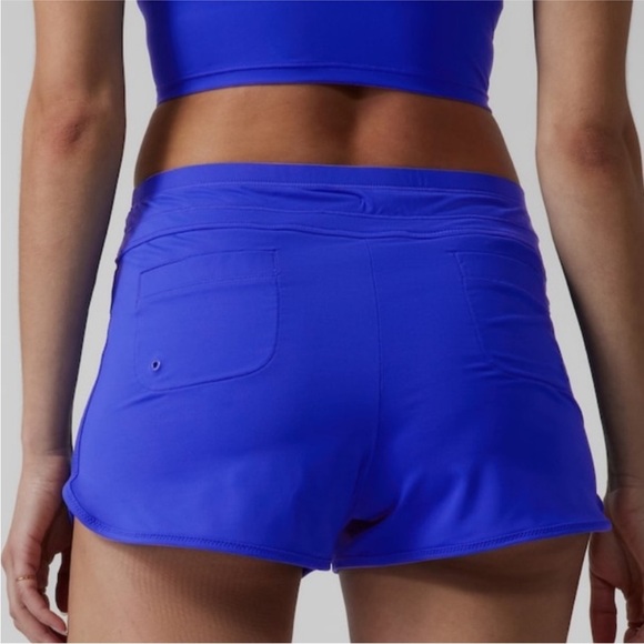 Athleta womens royal blue Kata Surge Short sz M preloved in excellent condition - Picture 8 of 10